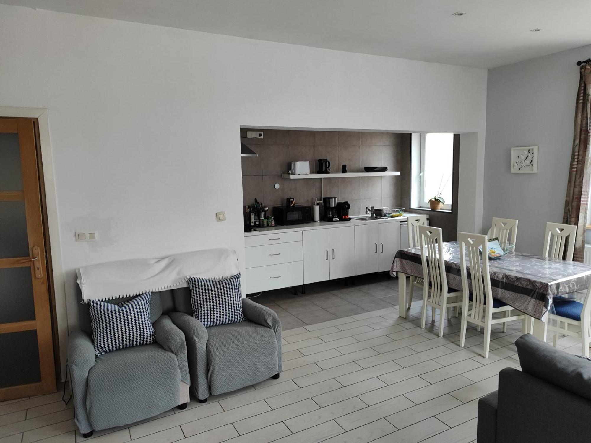 Appartement Spacieux Avec Parking Et Terrasse De Panne Buitenkant foto